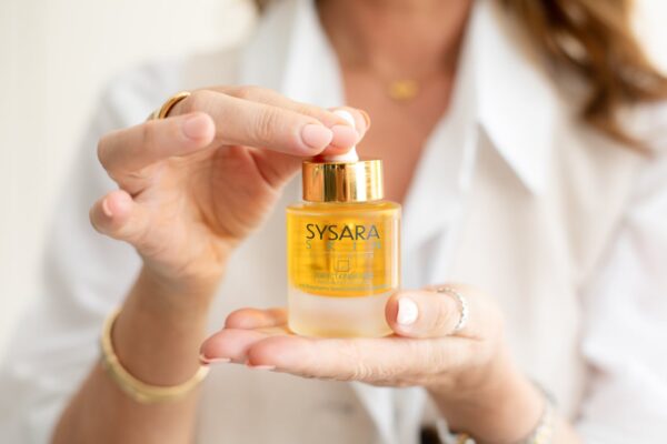 Perfect Kinda Face Anti Aging Oil - Image 2