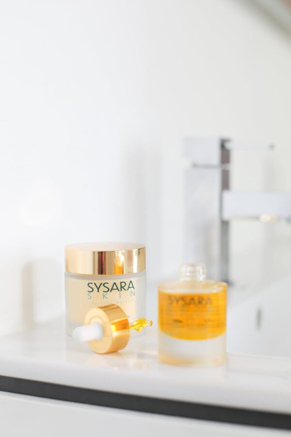 Perfect Kinda Face Anti Aging Oil - Image 3